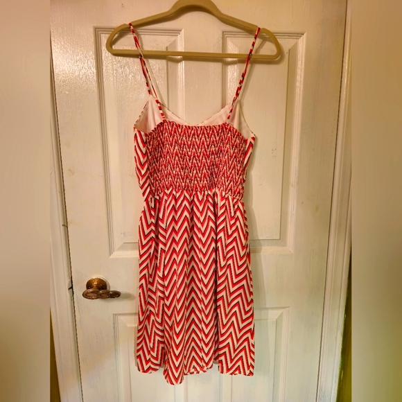 Everly Orange, black and White Zigzag Striped Dress Size L - Picture 3 of 3